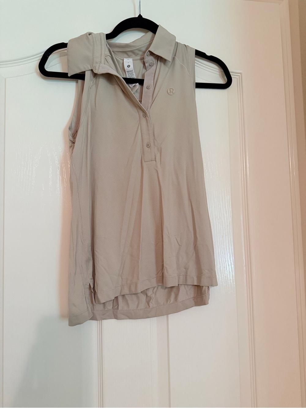 Lululemon Quick-Dry Sleeveless Polo Shirt Straight Hem - Beige